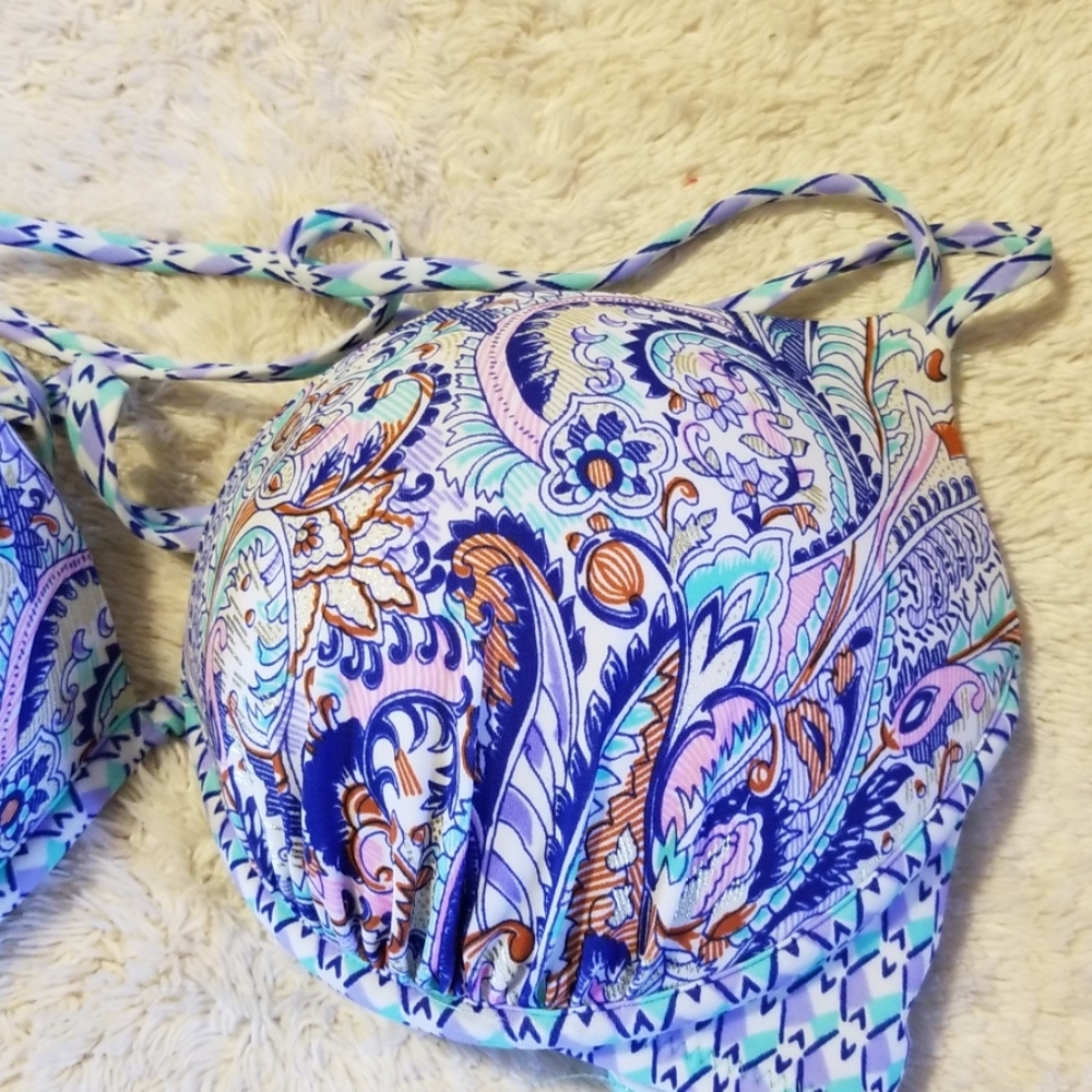 Victorias Secret strappy bikini w/Tassels - Picture 6 of 7